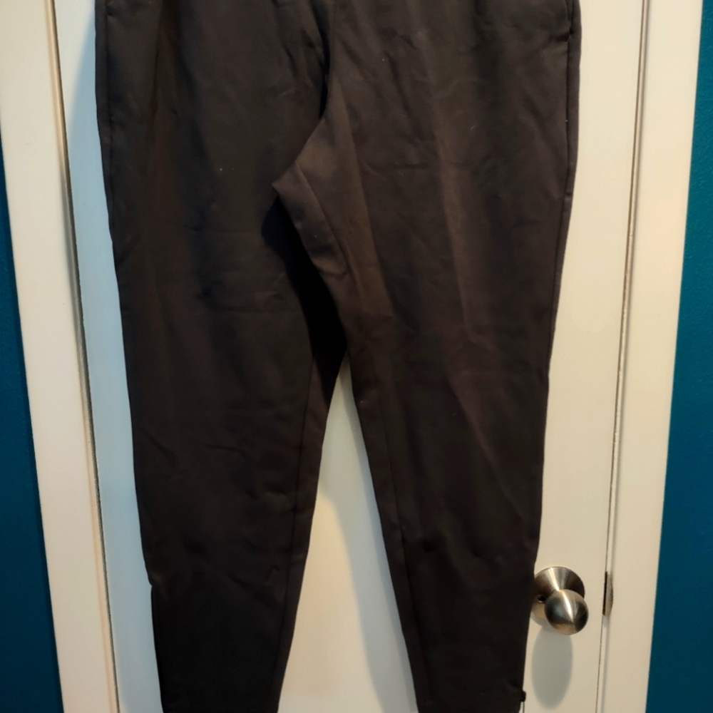 Universal Standard Moro NWT size S